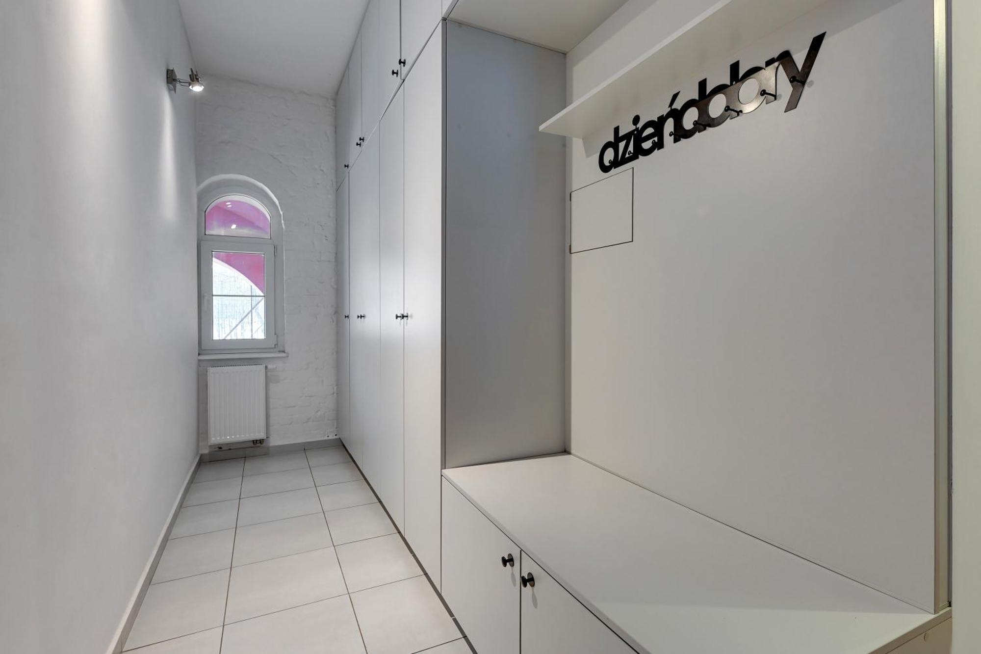 City Center, Art House & Family Stay By Downtown Apartments Gdańsk Exteriör bild